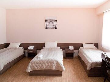 Фото номера Стандартный трехместный номер Мотели Motel Maritsa г. Димитровград 2